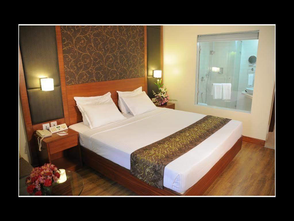 Comfort Inn Vijay Residency Bangalore Buitenkant foto