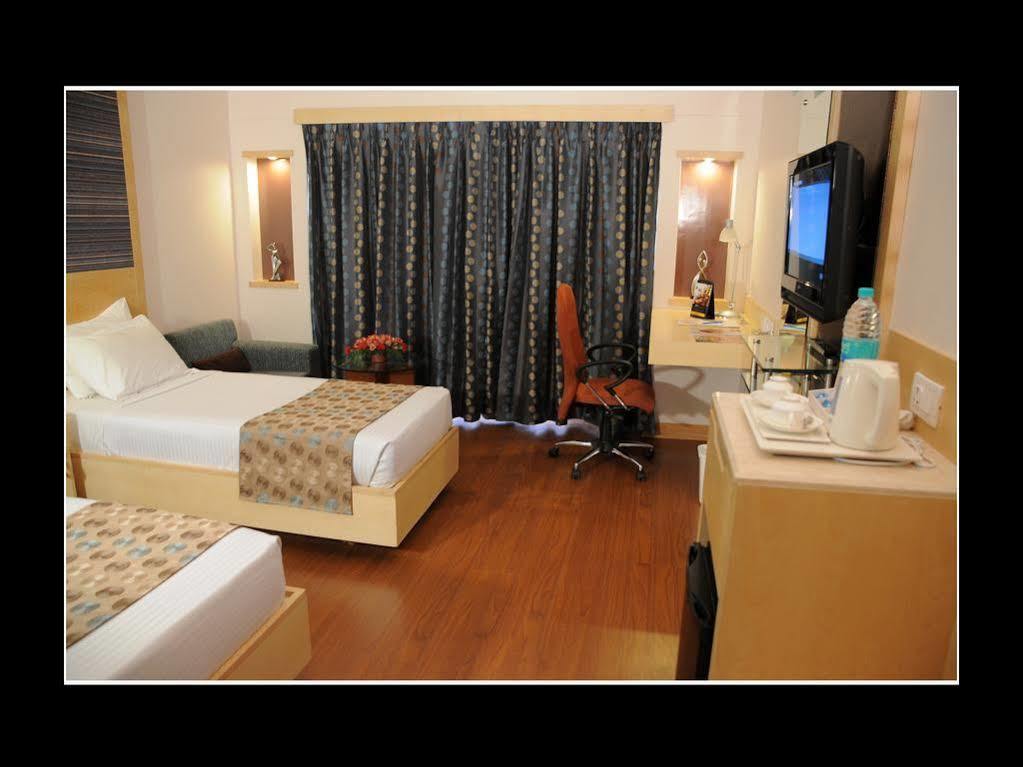 Comfort Inn Vijay Residency Bangalore Buitenkant foto